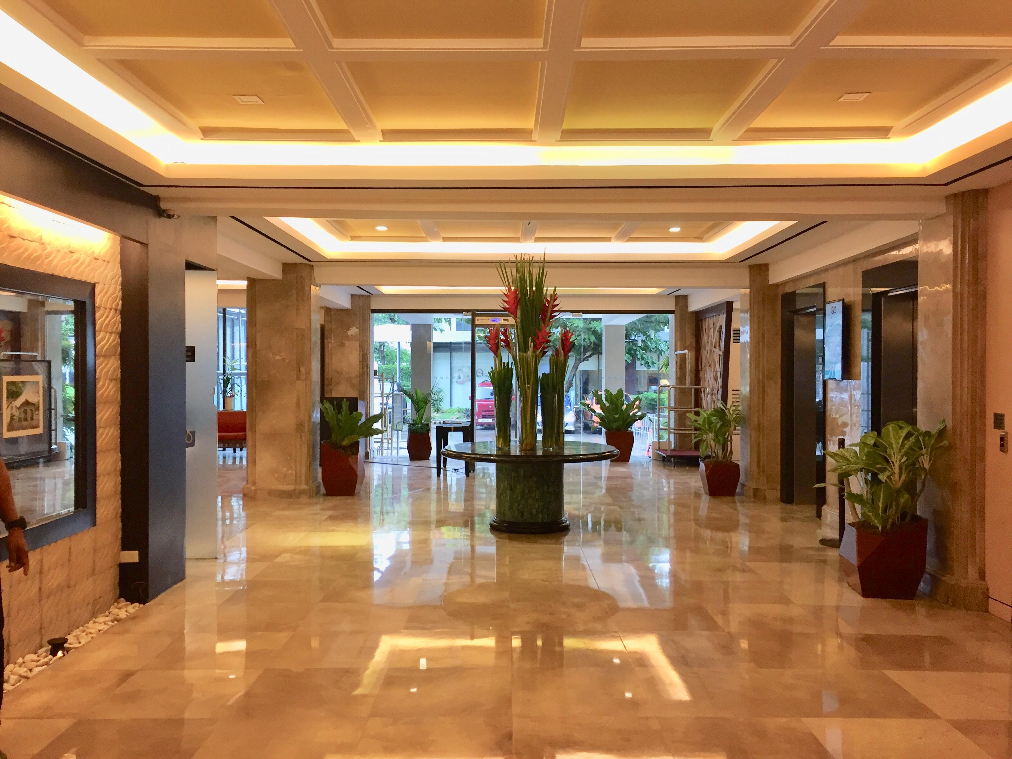 Cebu Grand Hotel Екстериор снимка